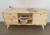 Mesa de TV retro puerta grande
