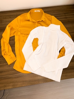 KIT - Camisa Bianca + Cacharrel Larissa na internet