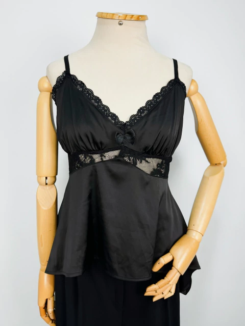 REGATA PRETA RENDA - G