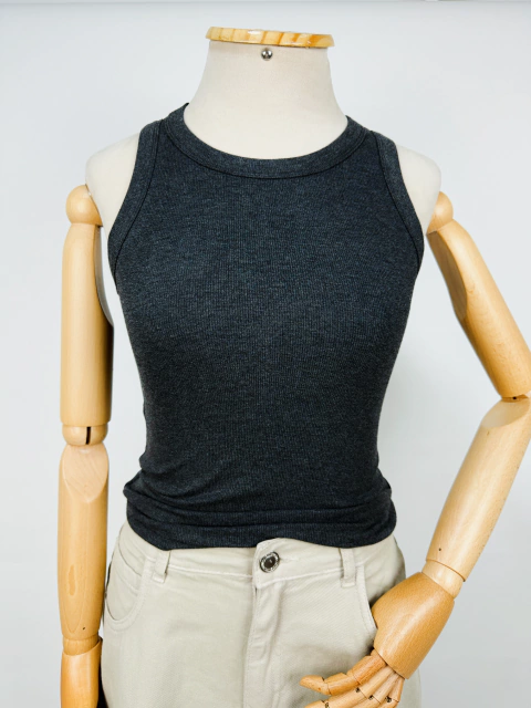 REGATA CINZA CHUMBO - M