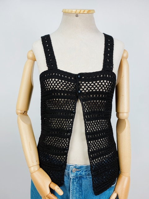 BLUSA PRETA CROCHÊ - M