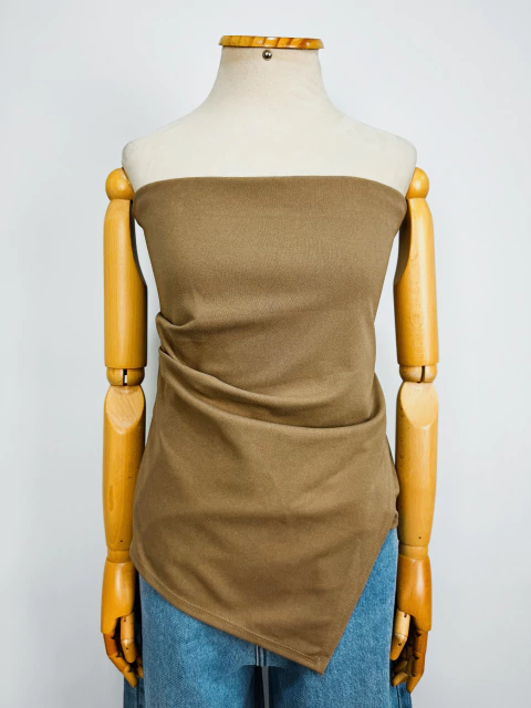 BLUSA ASSIMÉTRICA - M