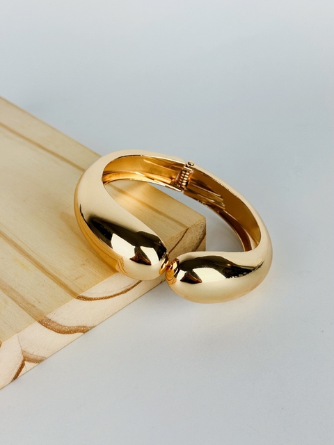 PULSEIRA GOTA DOURADA