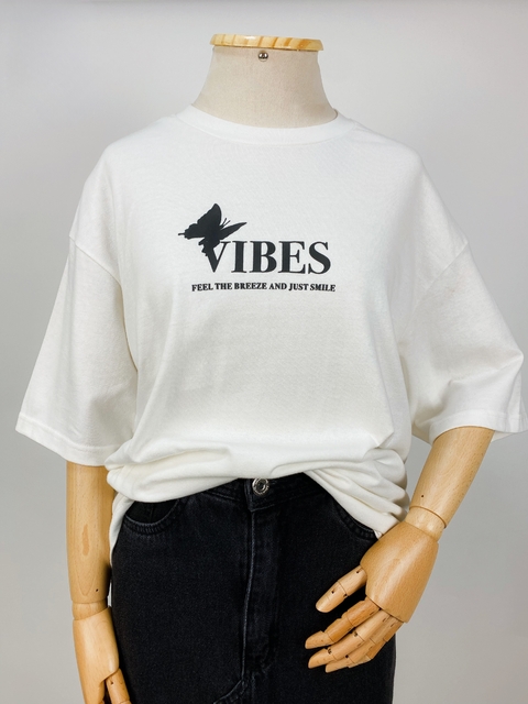 CAMISETA BRANCA ESTAMPA - M