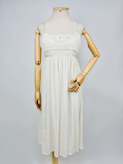 VESTIDO OFF PEDRARIA - 40