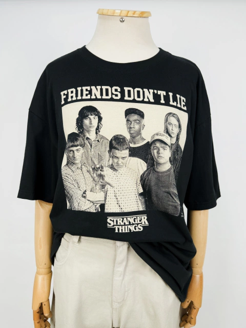 CAMISETA STRANGER THINGS - M