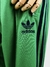 CALÇA VERDE ADIDAS - M na internet