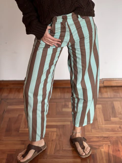 Pant Baggy María celeste en internet