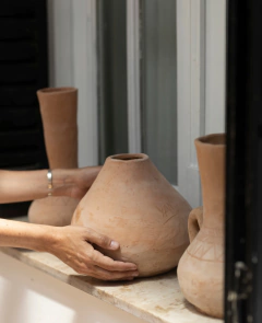 Vasijas chicas (20cm. a 40 cm) Comunidad huarpes - Casa Clara BsAs Deco