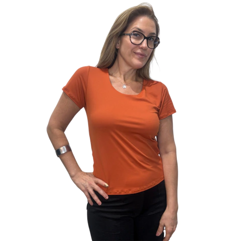 Blusa Essência Feminina – Manga Curta em Suplex Light - loja online