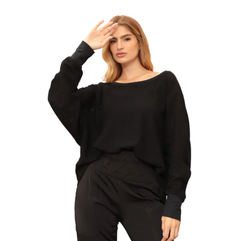 Blusa Ombro a Ombro Crochê – Manga Longa Morcego - comprar online