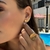 Imagem do Ear Cuff Brave com Diamantes Ouro 18K