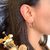 Brinco de Argola Tradicional 2,5 cm Ouro 18K - SOU por Juliana Canova | Joias em Ouro 18k
