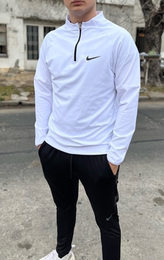 Buzo NK blanco