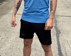 Short NK negro