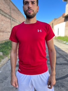 Remera UA roja LG - tienda online