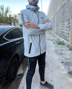 Conjunto Rompeviento Gris AD