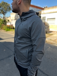 Campera PM gris - GREGORIO.IND