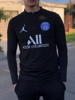 Buzo PSG 2022 Black en internet