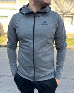 Campera AD gris en internet