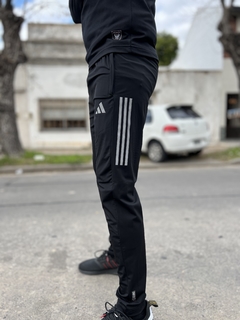 Pantalon TB AD SLG - comprar online