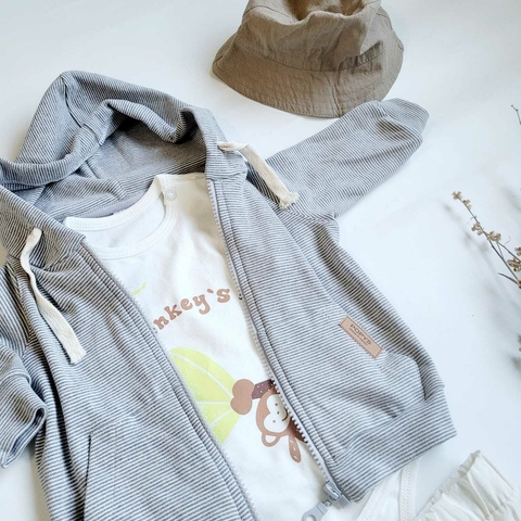 Campera rayitas Balti gris