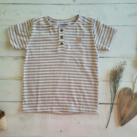 Remera Gerardo rayitas