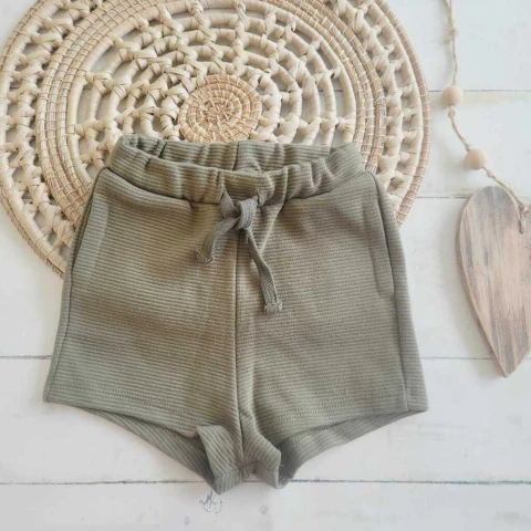Short Pepo laurel