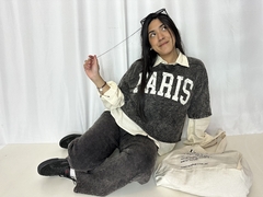 Remera PARIS en internet