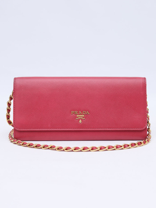 Bolsa Clutch Prada Saffiano Wallet on Chain