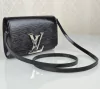 Bolsa Louis Vuitton Louise PM na internet