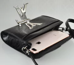 Bolsa Louis Vuitton Louise PM - Paris Brechó