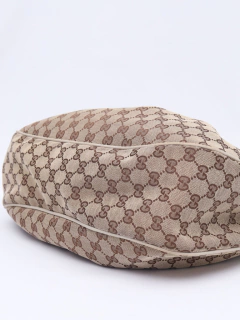 Gucci Beige/White Sukey Shoulder - comprar online