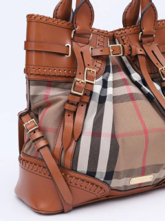 Bolsa Burberry Bridle Whipstitch Tote - Paris Brechó
