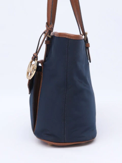 Imagem do Bolsa Michael Kors Nylon Jet Set Tote