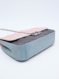 Bolsa Miss Dior Lambskin Flap na internet