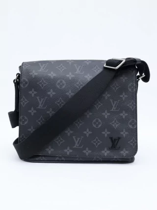 Bolsa Louis Vuitton Monogram District PM Messenger