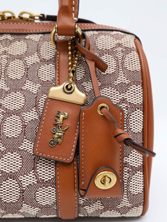 Imagem do Bolsa Coach Signature Bauleto