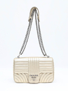 Bolsa Prada Diagramme Medium Flap - Paris Brechó
