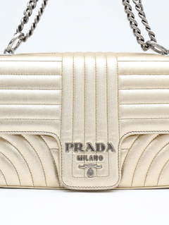 Bolsa Prada Diagramme Medium Flap - comprar online