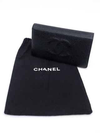 Carteira Chanel L-Yen Caviar Preto - comprar online