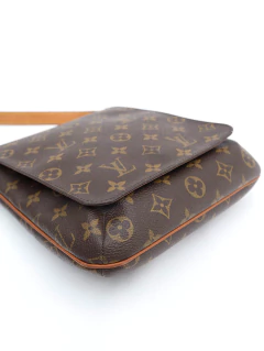 Bolsa Louis Vuitton Salsa Musette PM na internet