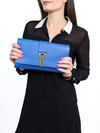 Clutch Yves Saint Laurent Ligne Y na internet