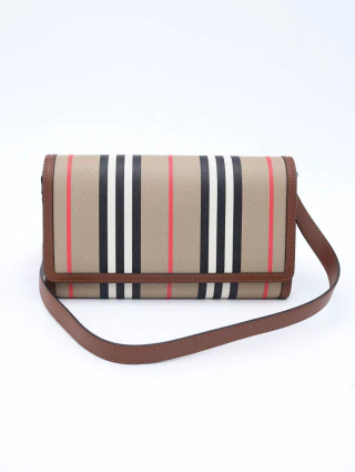 Bolsa Burberry Hannah - comprar online