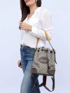 Bolsa Gucci GG Supreme Bucket - comprar online