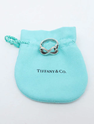 Anel Tiffany&Co Love & Kisses