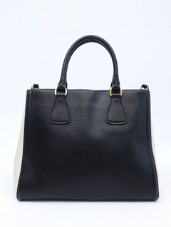 Bolsa Prada Saffiano Bicolor - Paris Brechó