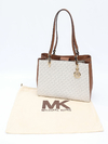 Bolsa Michael Kors Signature JetSet White na internet