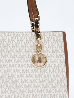 Imagem do Bolsa Michael Kors Signature JetSet White