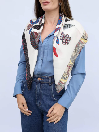 Lenço Moschino